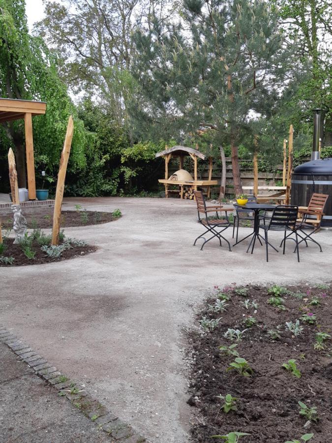 B&B Perron 22 Vierlingsbeek エクステリア 写真